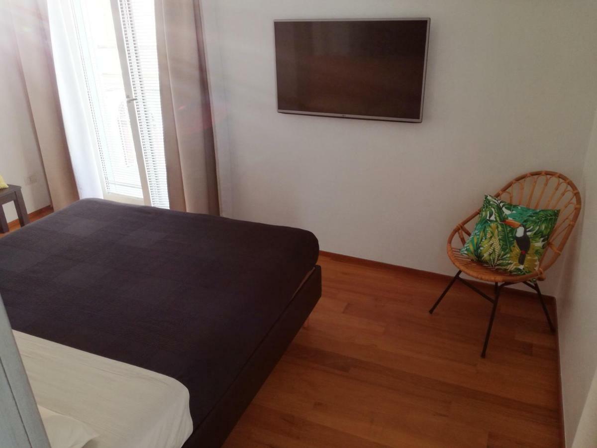 B&B Fabricanovantacinque Trani Εξωτερικό φωτογραφία